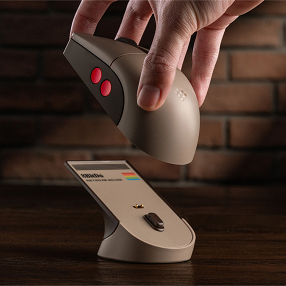 8BitDo Retro R8 Mouse - C64 Ed – Gaming Accessories Retro recenzja i cena