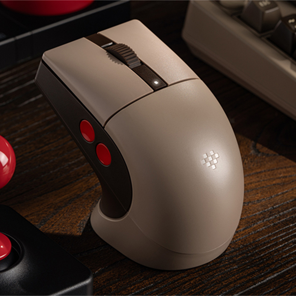 8BitDo Retro R8 Mouse - C64 Ed – Gaming Accessories Retro recenzja i cena